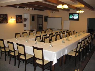 Hotel Manes Svratka Ngoại thất bức ảnh